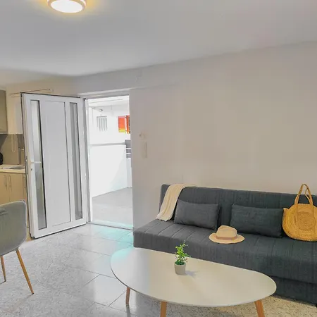 Apartment Comfy Flat With Large Terrace, Fiber Internet And Private Parking Chania (Crete)